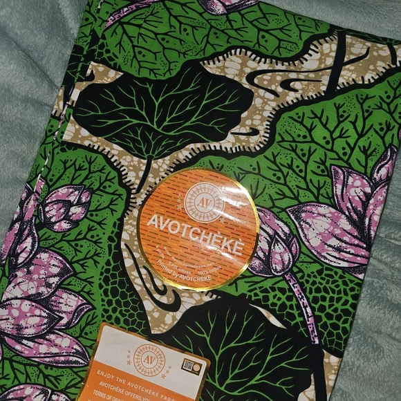 Green and Purple Fabric - Picture 2 of 10